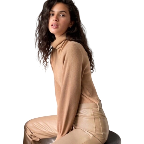 Aritzia Wilfred Rebecca Turtleneck Wool Blend Tan Women's Small - Picture 2 of 8